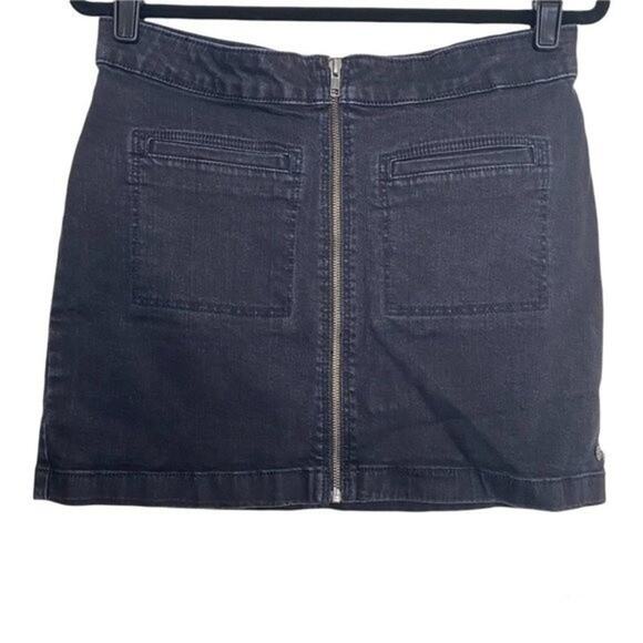 Roxy Black Zipper Detail Mini Skirt 8 - Picture 1 of 4